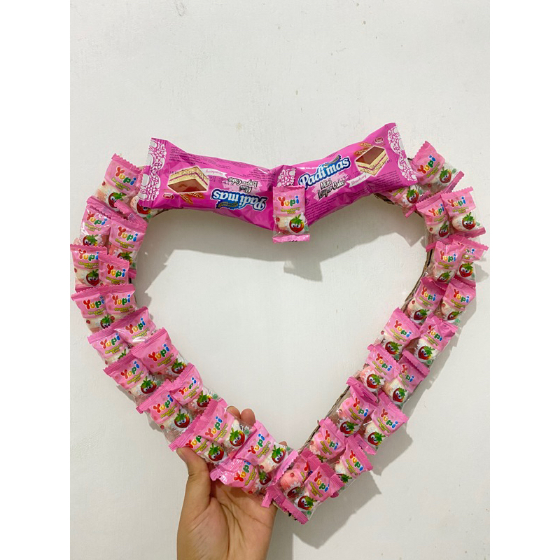

SNACK YUPI PINK | Hampers yupi love | bucket yupi love