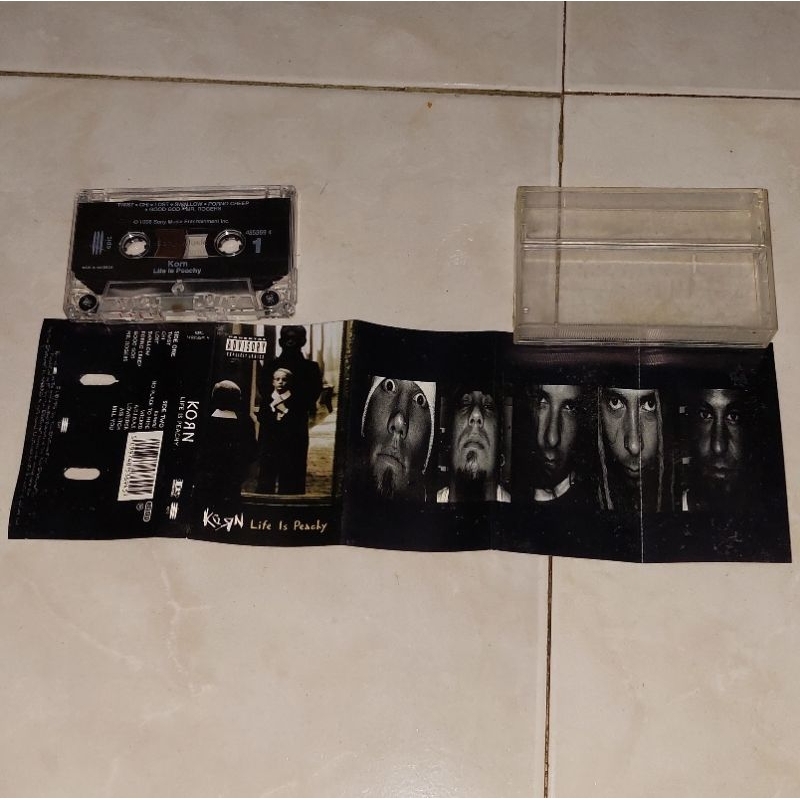 kaset barat original KORN-Life Is Peachy