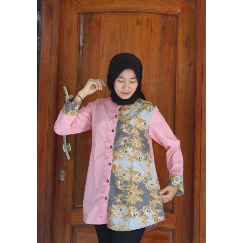 Atasan kombinasi batik/ pakaian wanita/ pakaian kerja wanita/ batik kombinasi