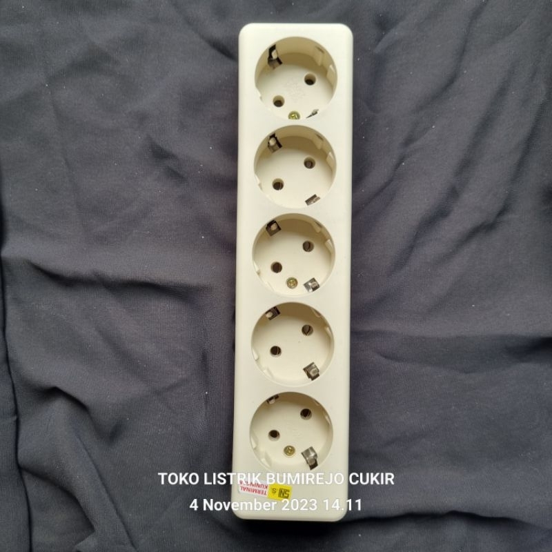 Stop Kontak OB 5 Lubang SNI Morgen