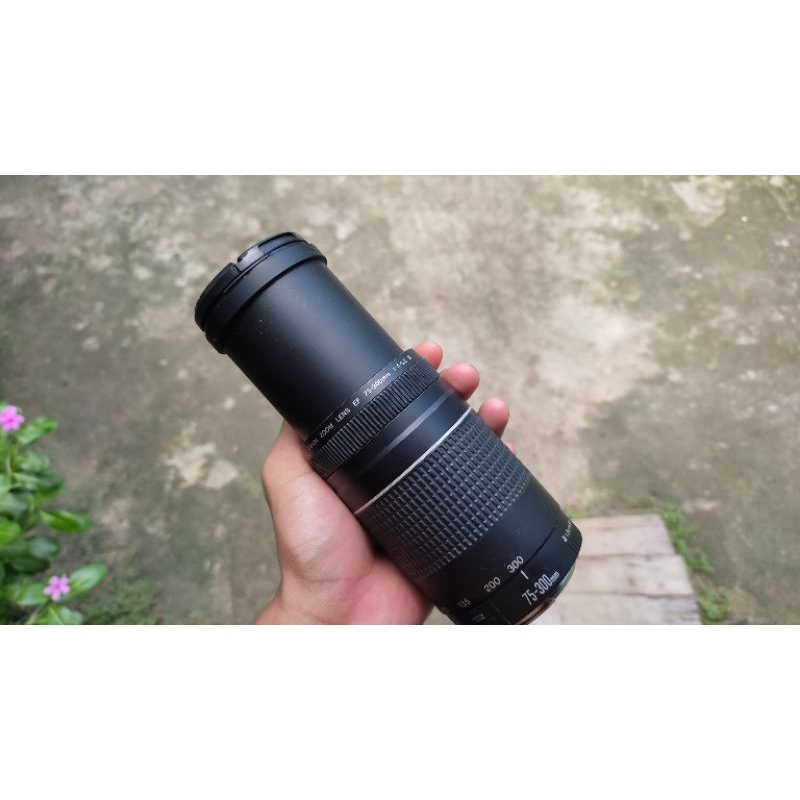 LENSA CANON 75-300MM