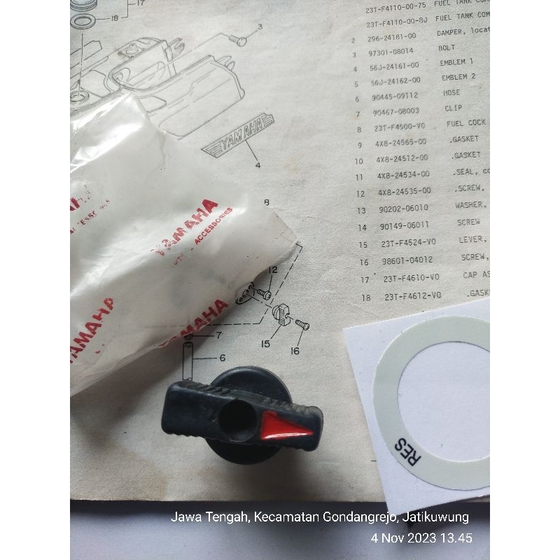 Handel Handle Putaran Kran Bensin Yamaha v80 superdeluxe Robot excellent NOS