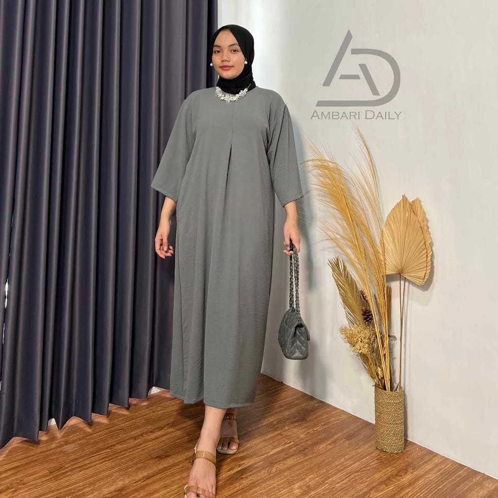 Daster Gamis Crinkle Polos Kekinian Abu Tua Lengan Tangan 3/4 Panjang Semata Kaki Busui Jumbo LD 120