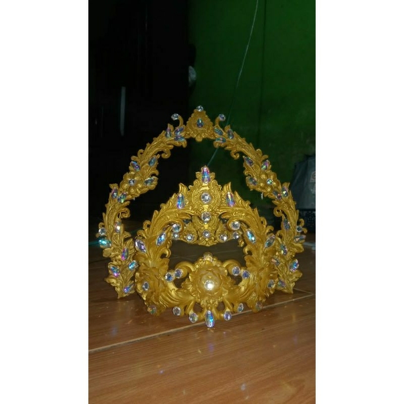 mahkota tari ukuran besar, siger sunda, mahkota adat