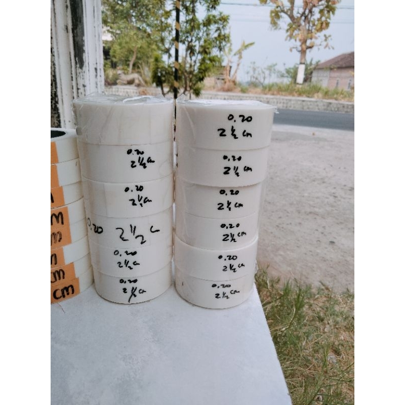 mika sendaren sawangan layangan 0,20mm  2½cm