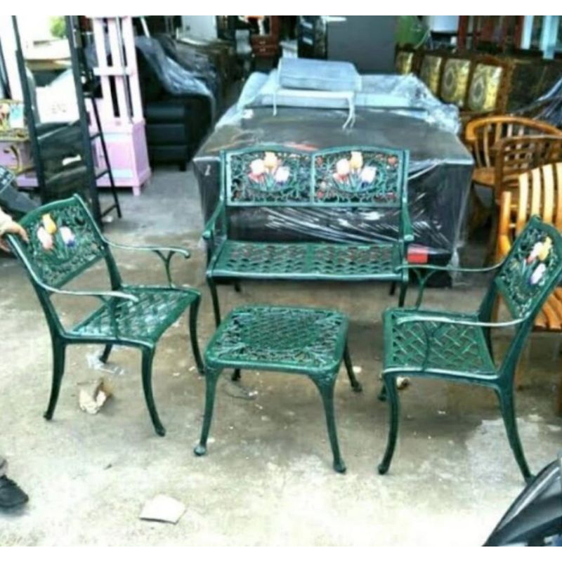 KURSI TAMAN BESI KURSI TERAS KURSI BESI KURSI HALTE KURSI JALAN BANGKU TAMAN BANGKU TERAS KURSI TAMA
