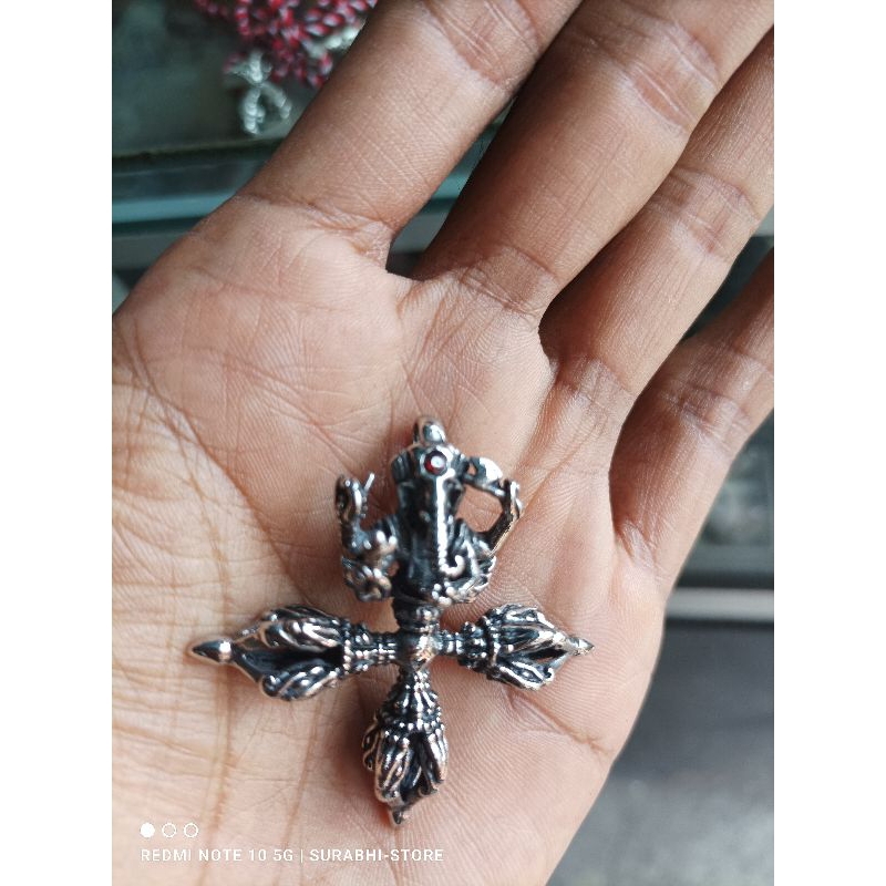 liontin vajra Ganesha