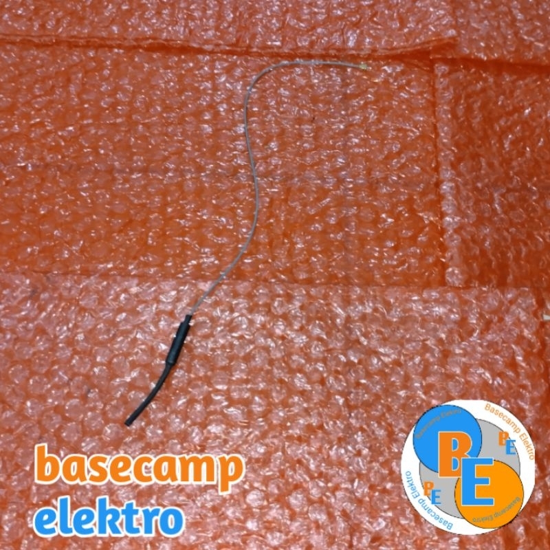 Antena Wifi TV LED AKARI AT 5442S AT5442S Android Antena TV AKARI AT 5442S Antena AKARI AT 5442A Ant