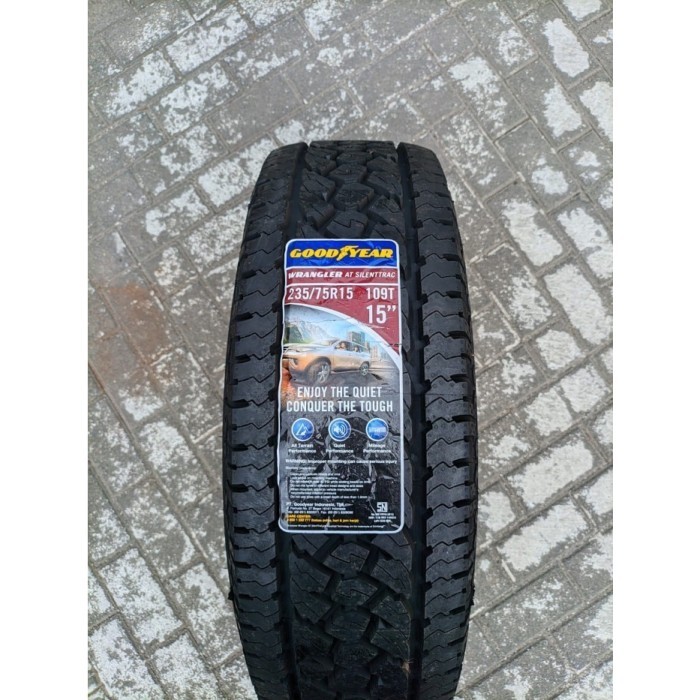 235 75 R15 Goodyear Wrangler AT Ban Mobil Taft SemiOffroad