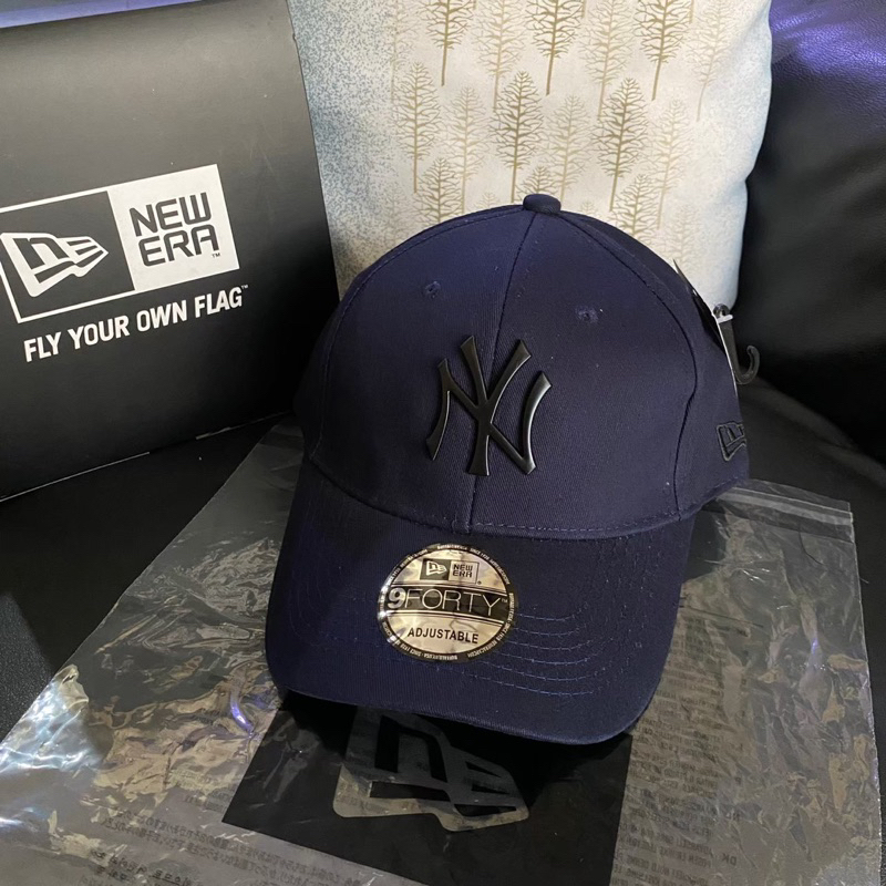 NY 9 FORTY LOGO METAL NAVY CAP