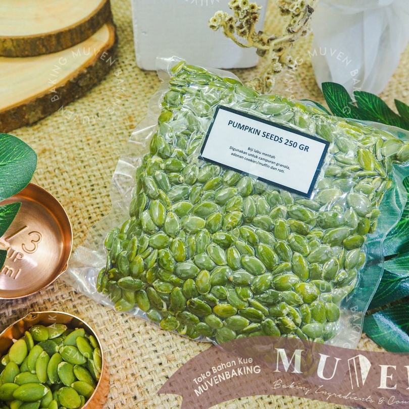 

Ready PUMPKIN SEEDS 250 Gr / BIJI LABU KUPAS / KUACI KWACI SEED