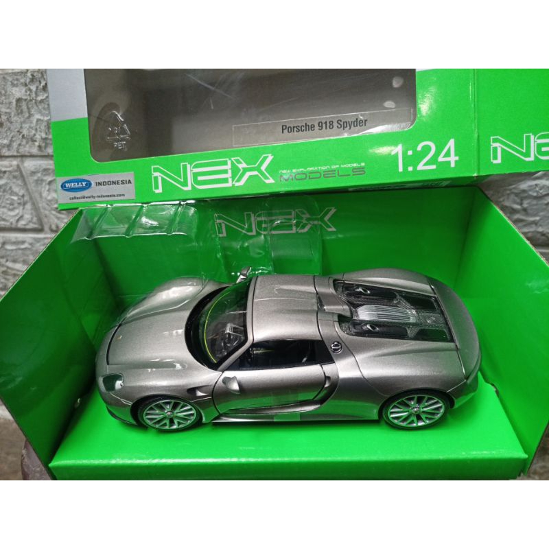 Diecast miniatur porsche porse porce 918 spyder spider welly nex 1:24 mobil balap bahan besi. cocok 