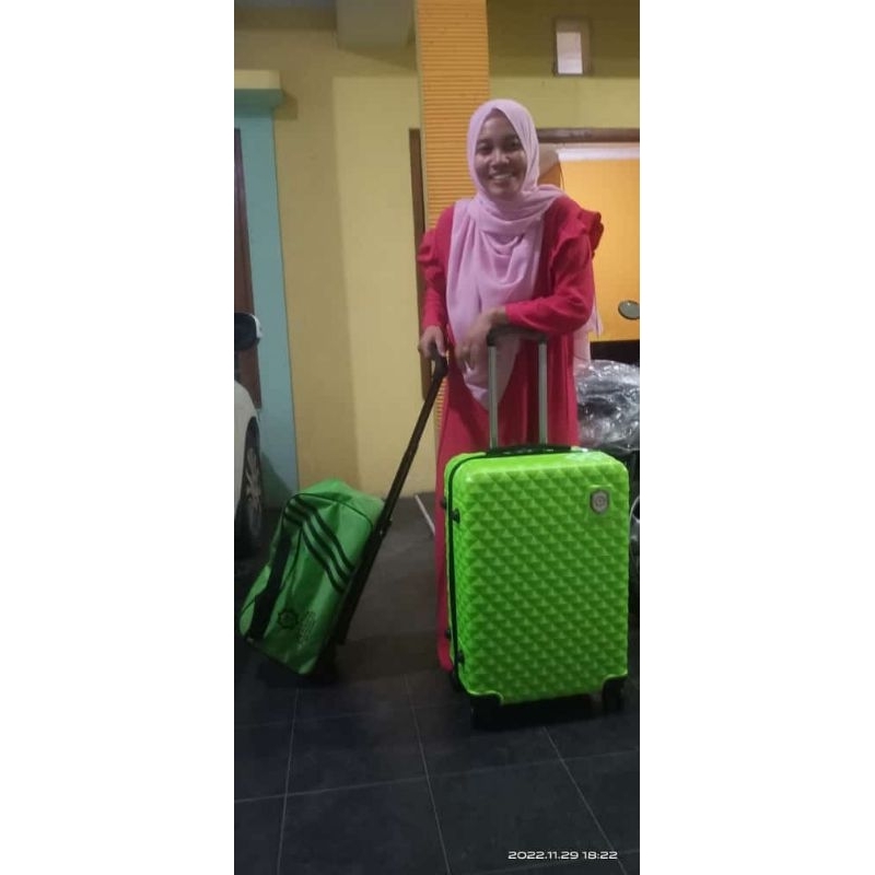 Dp umroh /koper umroh /perlengkapan umroh /umroh amanah