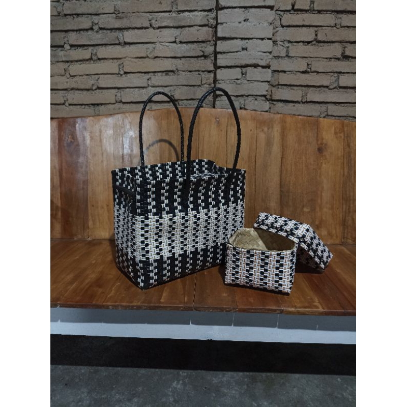 Set Tas dan Sokasi Pejatian