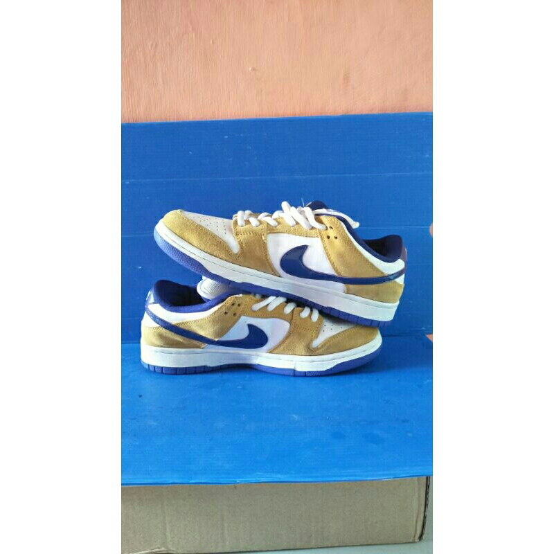 Sb dunk low pro laser orange