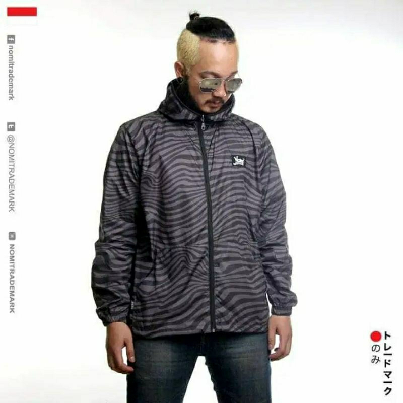 JAKET PARASIT WINDBREAKER NOMI TRADEMARK ORIGINAL