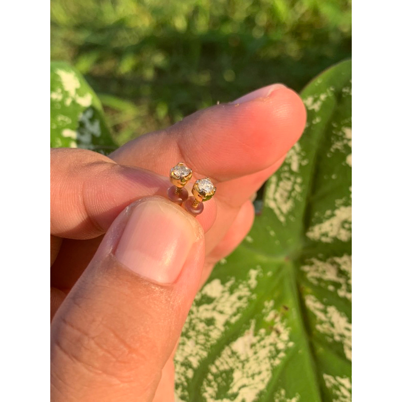 anting emas berlian