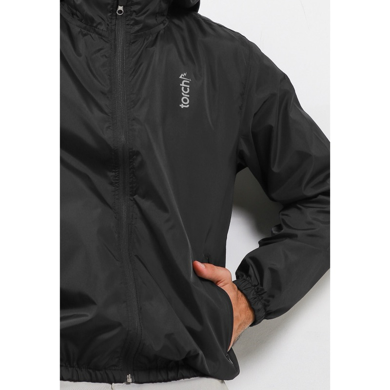 TORCH Packable Jacket Olahraga Jogging Lari Seonha Preloved