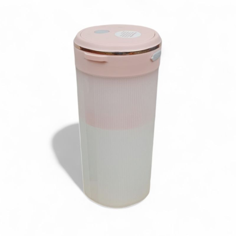 Portable Juicer Cup