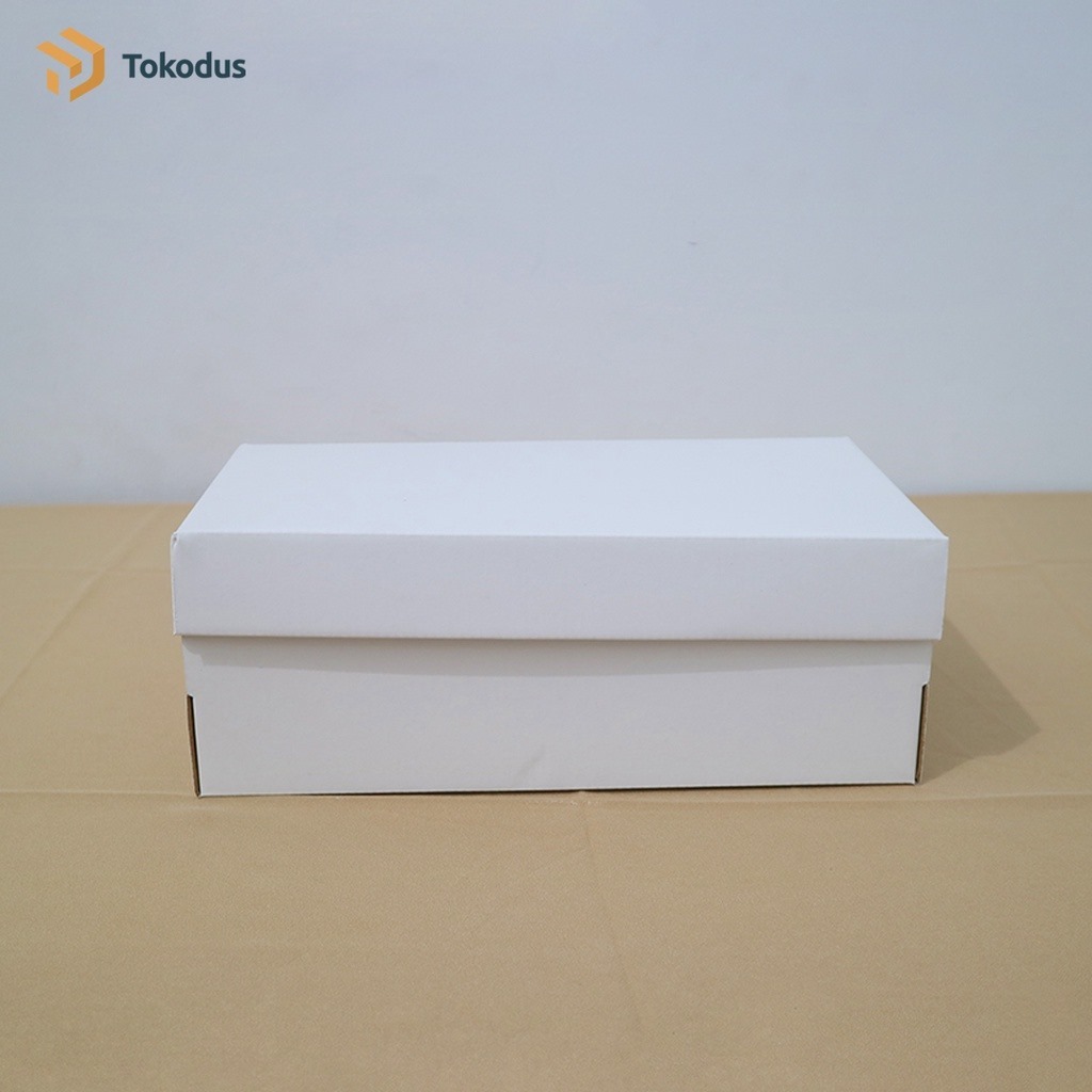 Kardus Box Sepatu 31x20x11 cm Dus Sepatu Tutup Sambung/Box Die Cut Polos (Bisa Custom) - Toko Pagars