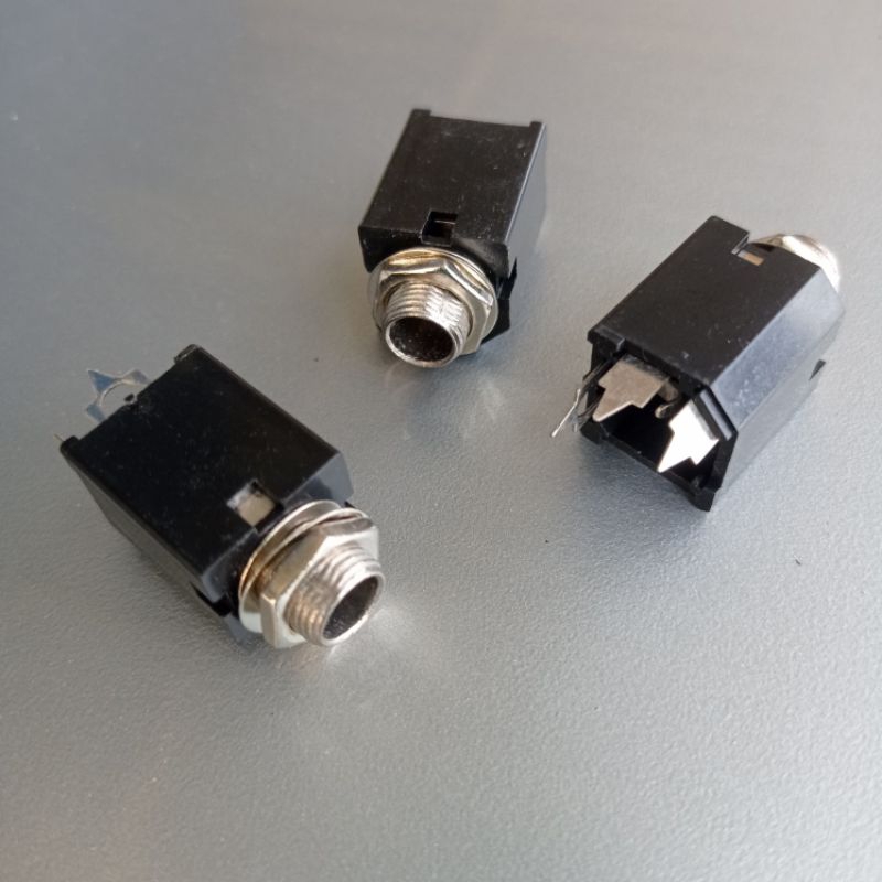 Soket mic Socket mic mono hitam