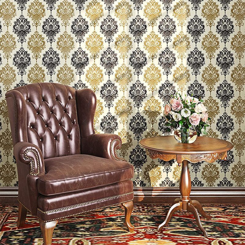 Wallpaper Dinding Ruang Tamu Motif Batik Hitam Gold