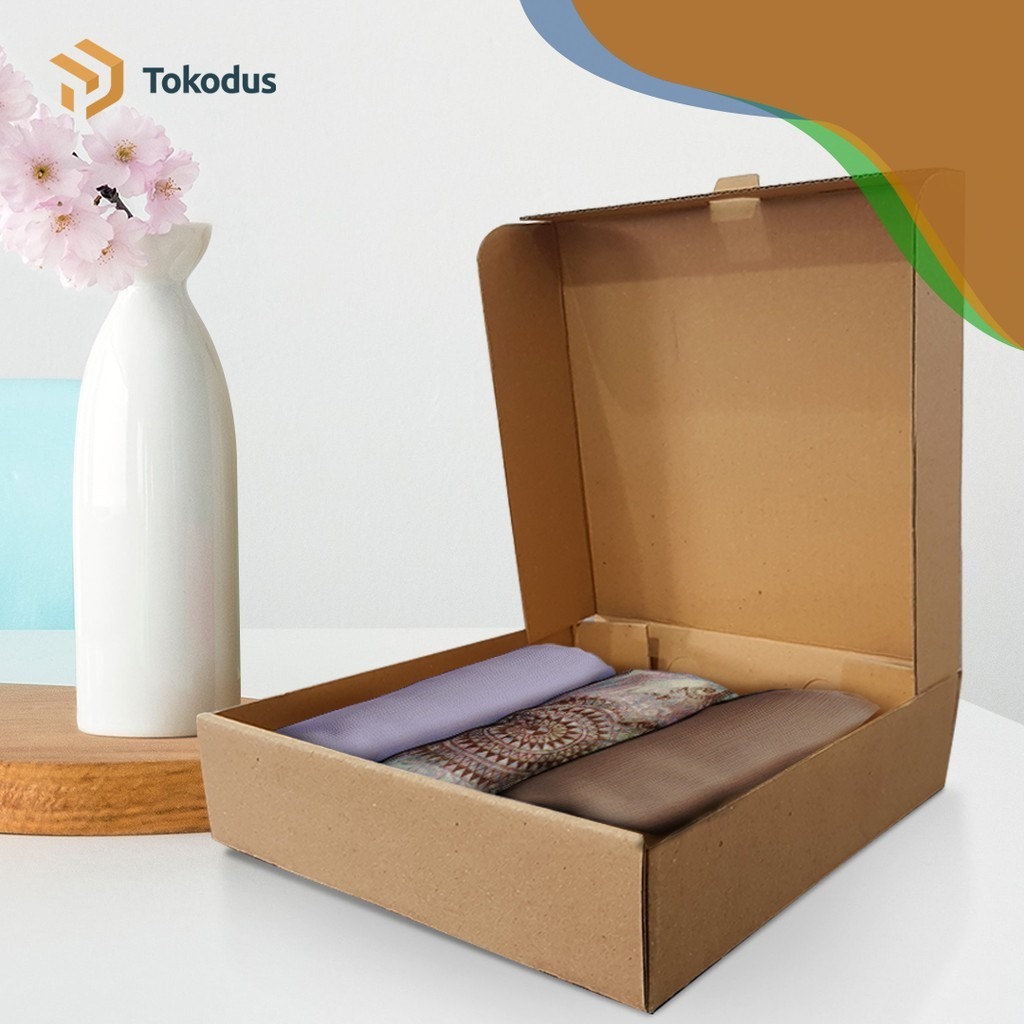 

Kardus Pizza / Dus Hampers / Box Die Cut uk 20 x 20 x 5 cm Corrugated (Bisa Custom) - Tokodus Pagarsih