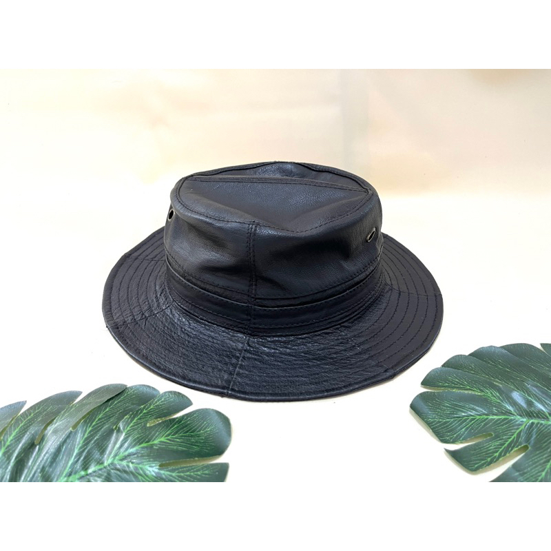 Topi Rimba Kulit Sapi