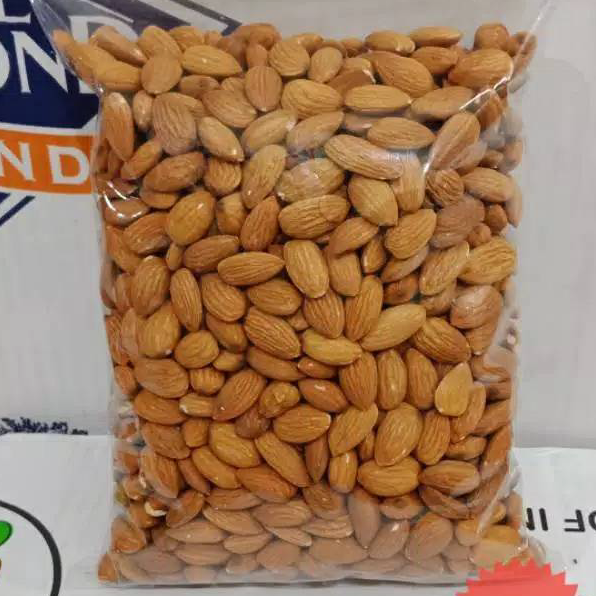 

Realpct KACANG ALMOND MENTAH 1KG BLUE DIAMOND