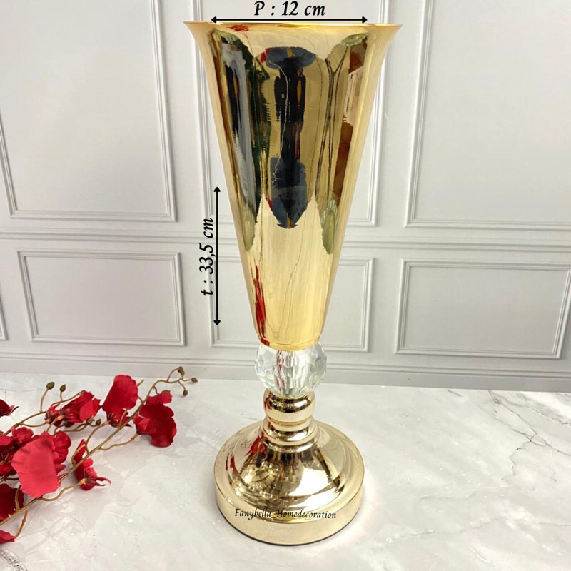 Vas Bunga Aluminium Trumpet Klasik Dekorasi Pernikahan