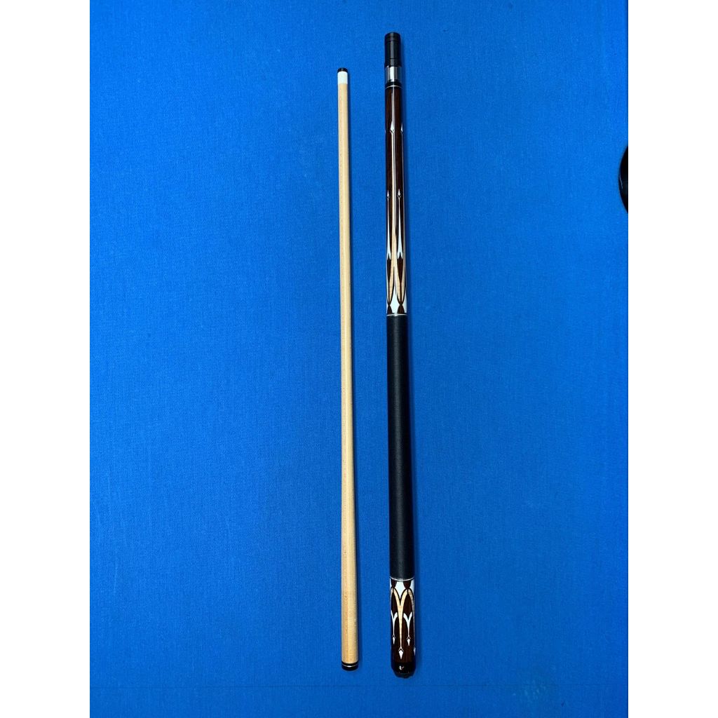 Stick Cue Billiard Universal UN111-7 Second Like New