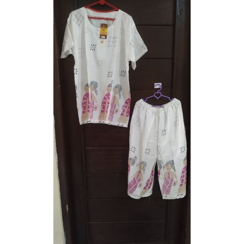 DASTER ATASAN BAWAHAN