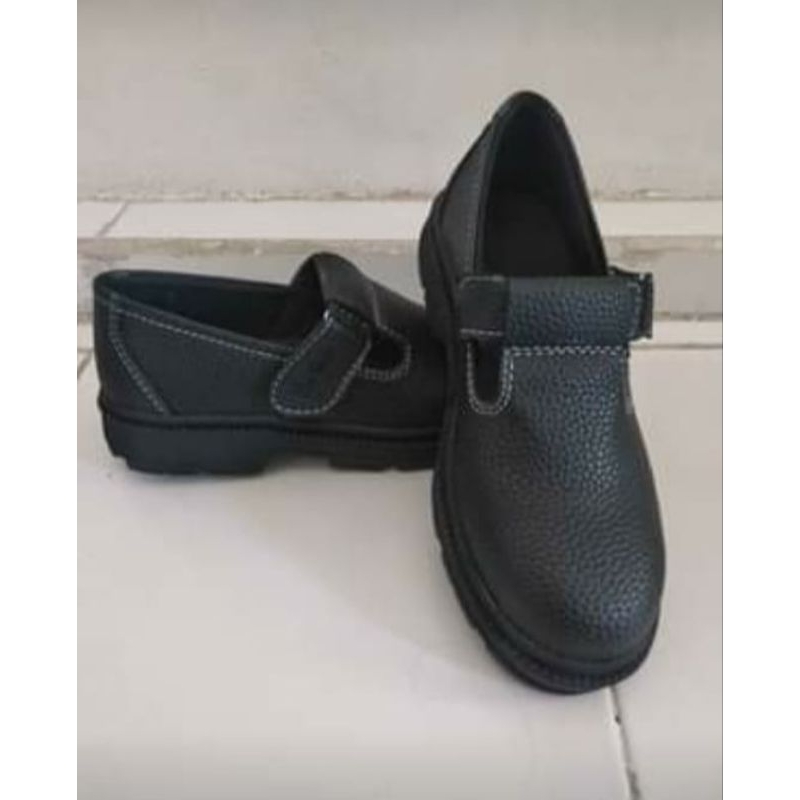 Sepatu Kerja Proyek Wanita Kickers Safety Murah,Sepatu Safety Ujung Besi Wanita Kings Kickers Murah,