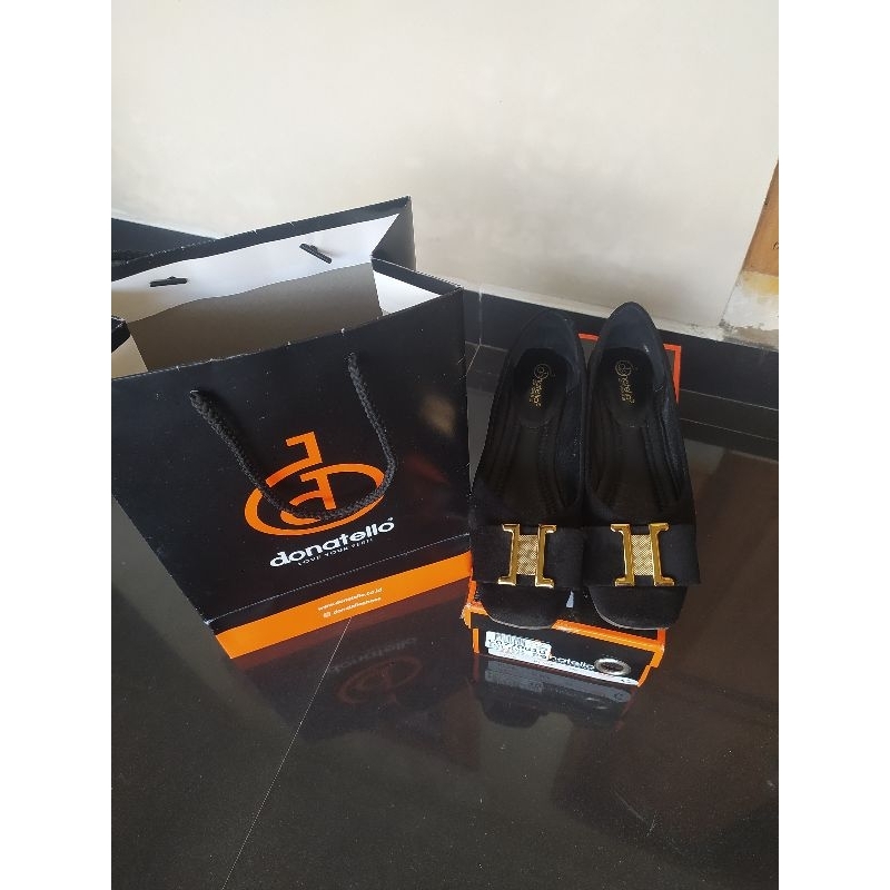 Sepatu wanita Donatello size 39, heels 3cm (preloved)