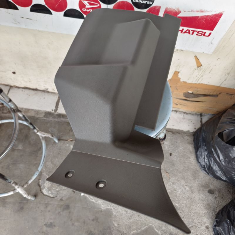 panel bawah dashboard sebelah kiri avanza xenia vvti wrna coklat ori 2009-2011