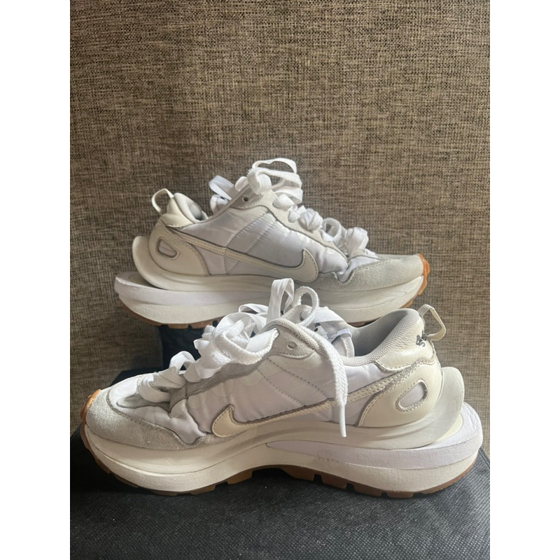 sepatu sacai putih preloved (sz 40)