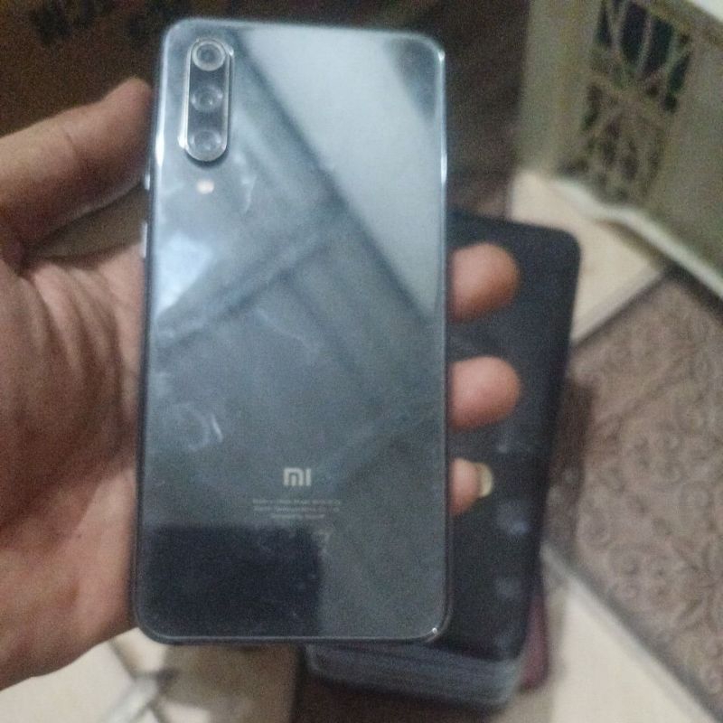 Xiomi Mi 9 SE minus lcd
