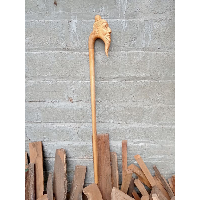 Tongkat jalan Ukiran Kayu Cendana