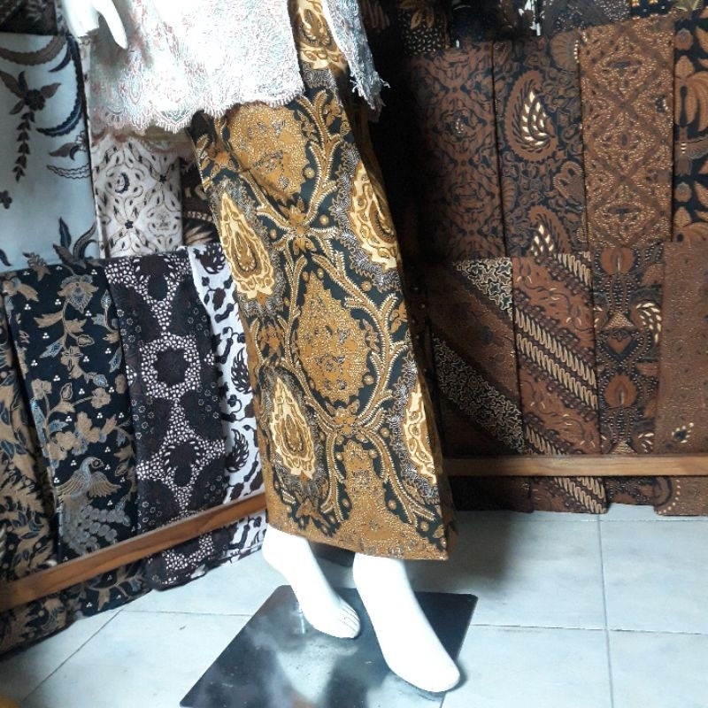 Jarik Batik Semi Tulis Pewarnaan Alami Genes Solo Bokor Kencono Bawahan Kebaya Beskap Acara Penganti