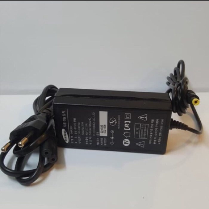 ADAPTOR 5A 12V ADAPTOR SAMSUNG 5A 12C ADAPTOR pOMPA DC 5A ADAPTOR LED STRIP CCTV LED LAMPU 12V 5A