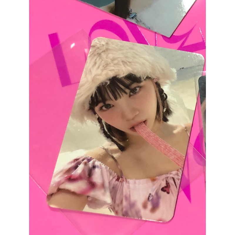 Candy chaewon yupi sourbelt photocard official le sserafim