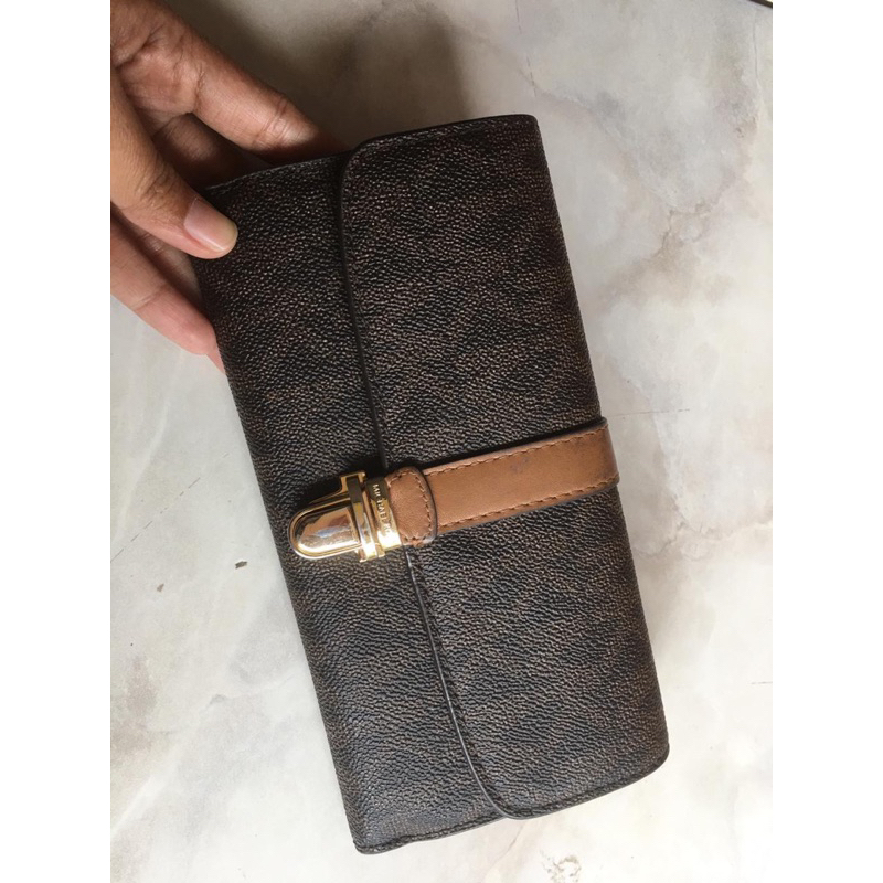 Preloved Dompet michael kors