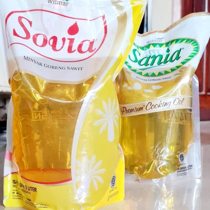 

Ready Stock Minyak Goreng Sovia Atau Sania 2Liter random