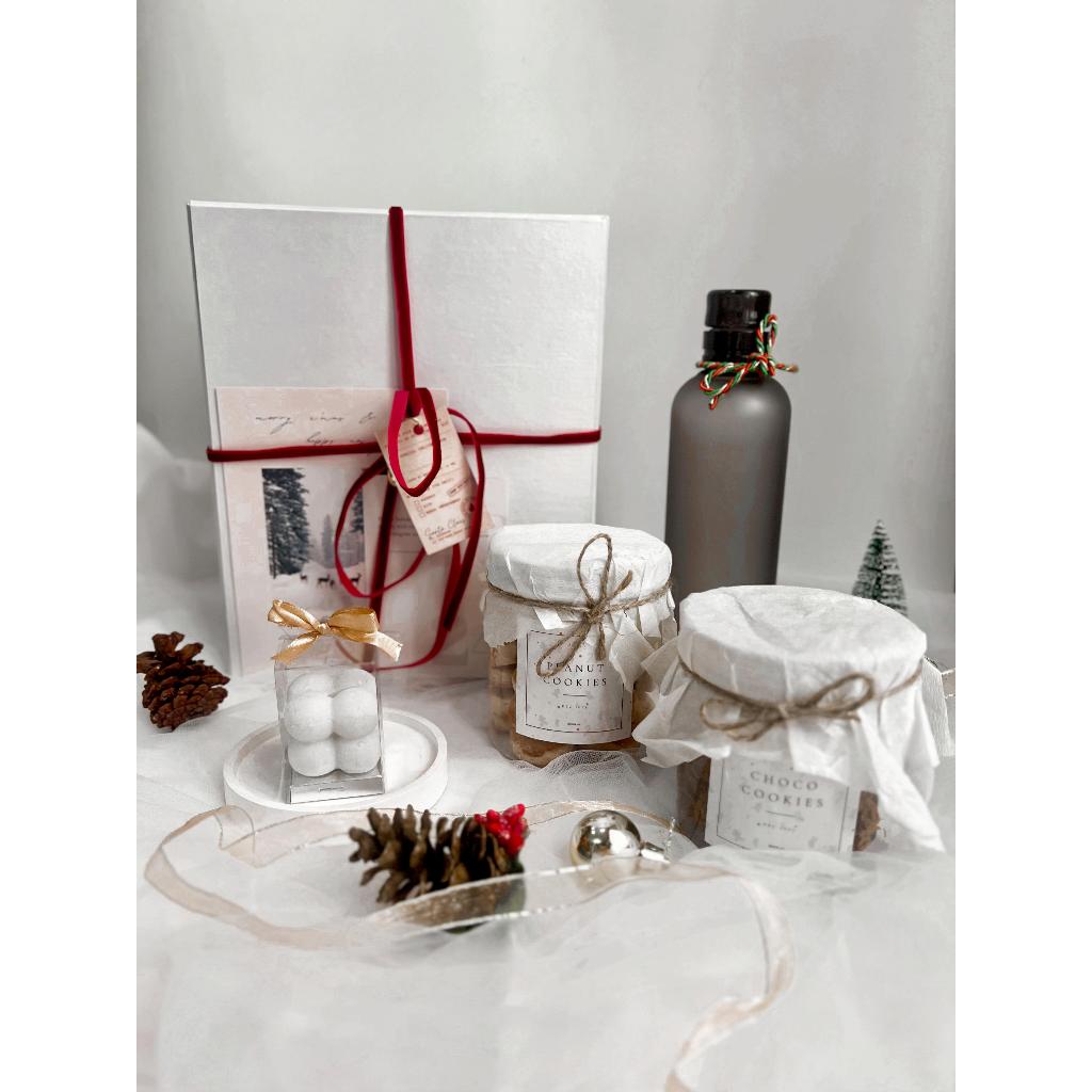 

Joy Christmas Hampers