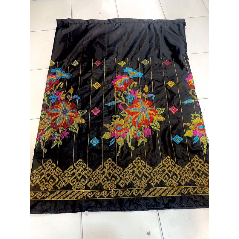 SARUNG SERUT BORDIR MOTIF LAGOSI