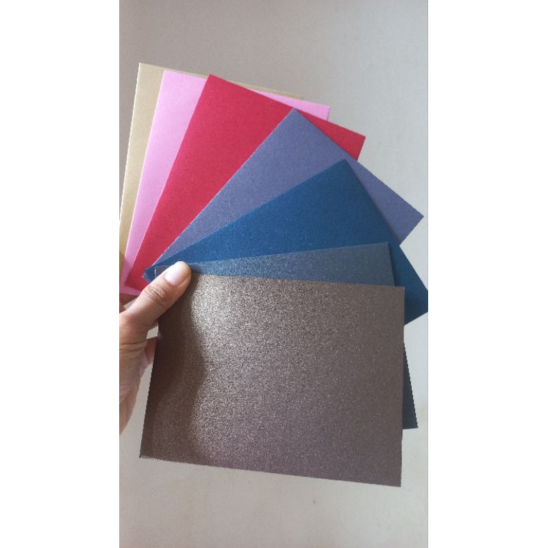 

Amplop Jasmine Warna Tua dan Muda size 12cm x 16cm
