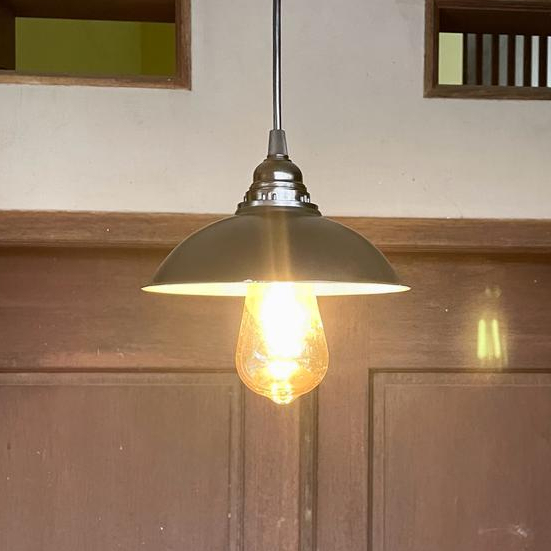 Lampu Gantung Cafe Industrial Kap Aluminium