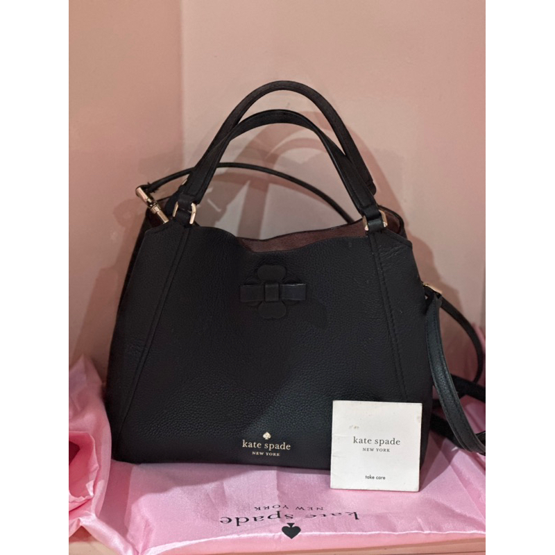 Kate Spade medium knott bag