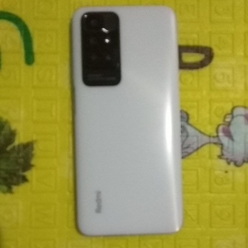 redmi 10 ram 4+1/64GB warna putih