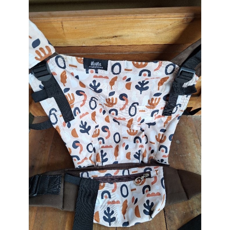 PRELOVED Nana Baby Carrier / Nana Maxima Baby carrier